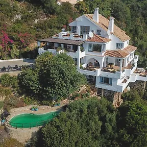 Muse Guest house Marbella